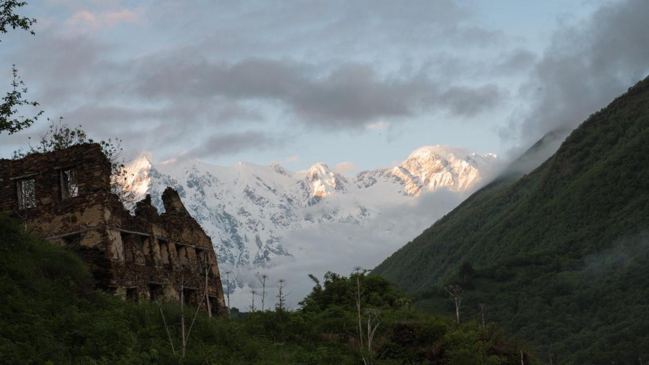 Gaul Gavkhe Hotel Ushguli Exterior foto